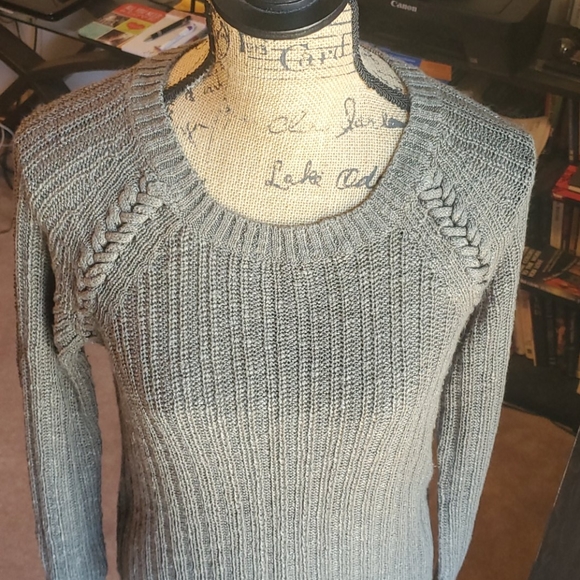 Pink Republic size Large sage green sweater - Picture 4 of 11